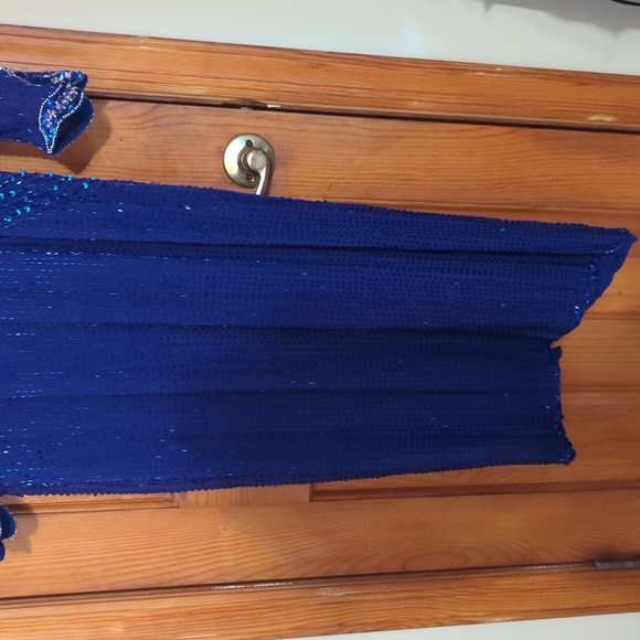 La Bella Boutique Dress - Picture 2 of 8